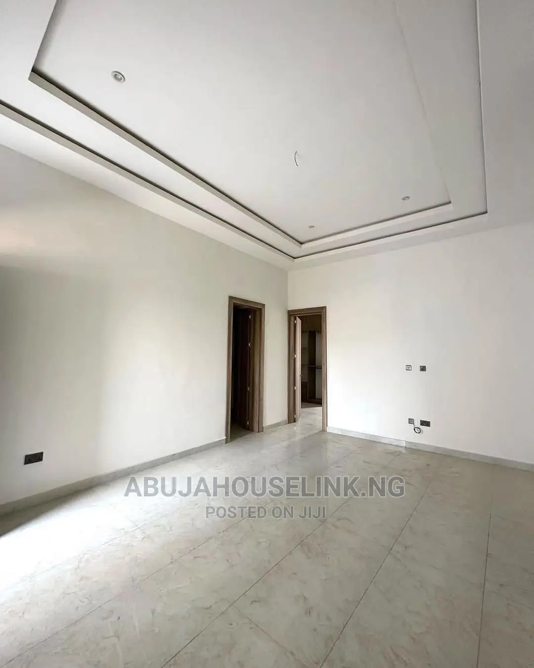 5bdrm Duplex in Apo Resettlement for sale