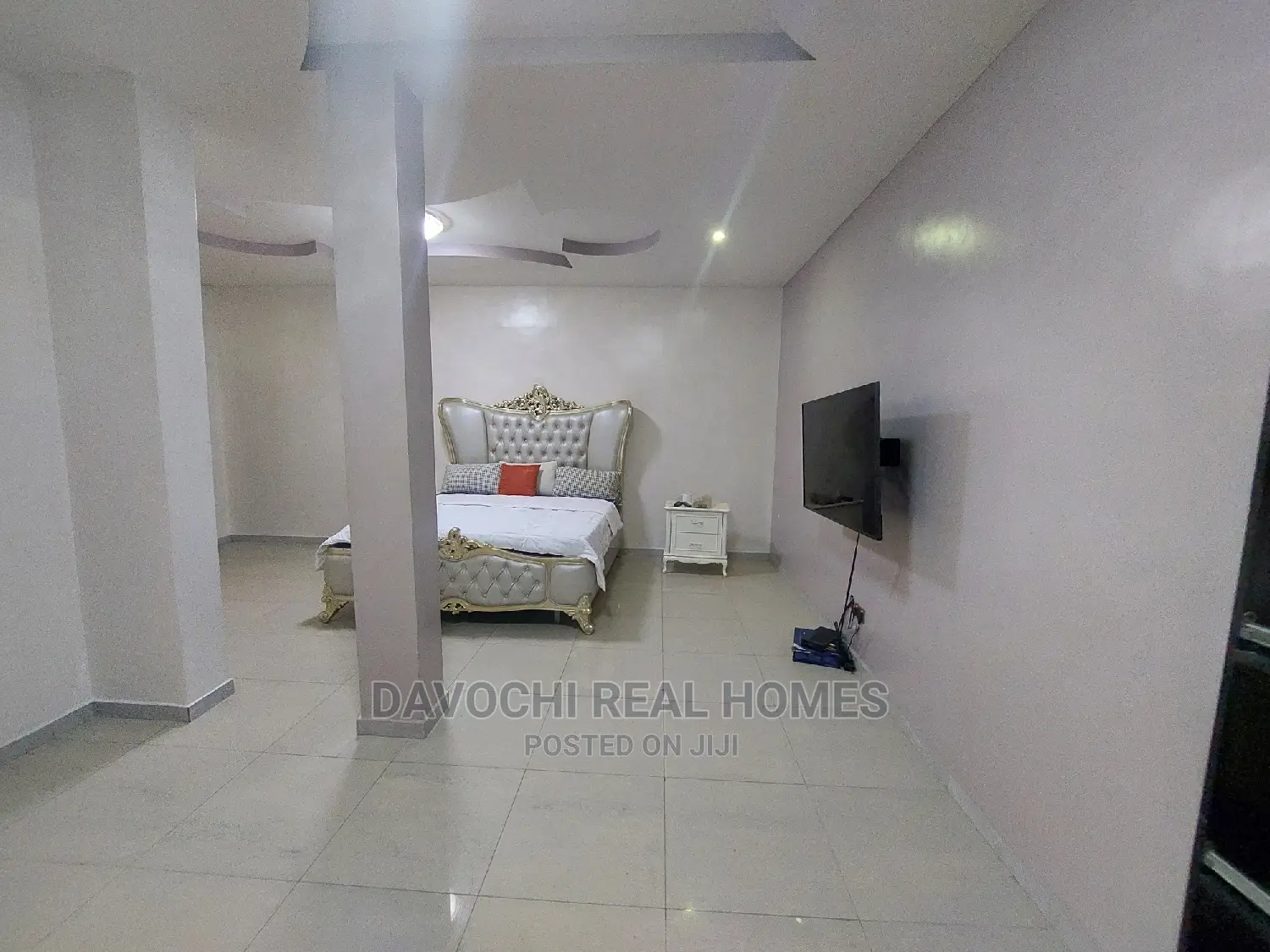 Furnished 6bdrm Duplex in Pinnock Estate Osapa, Lekki for Rent