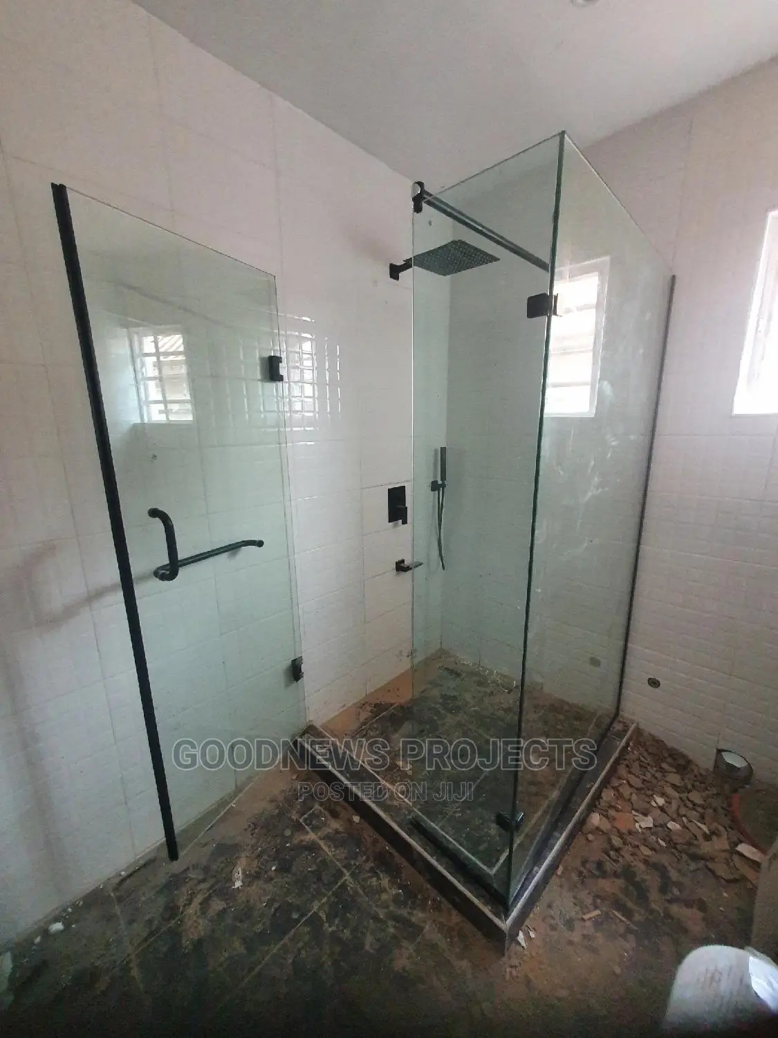 Black Accessories Glass Cubicle