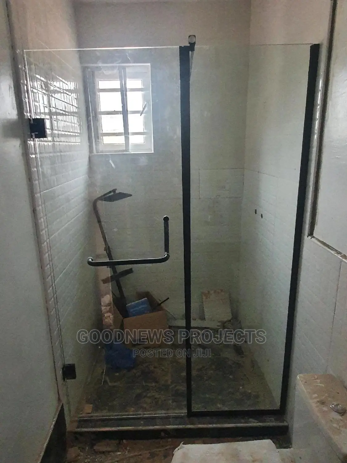 Black Hinges Frameless Shower Glass