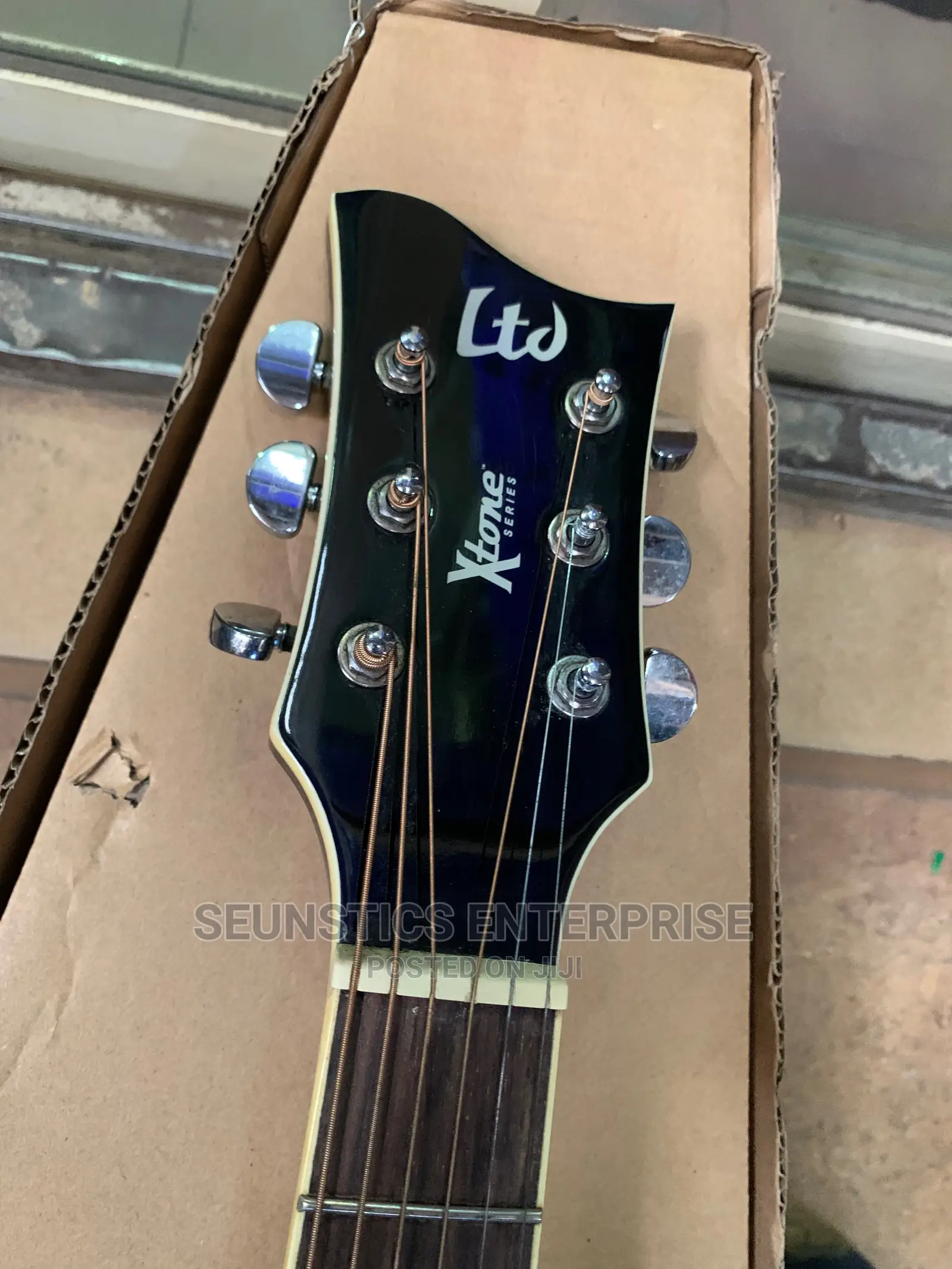 Quality LTD Xtone Series Electro Acoustic Guitar