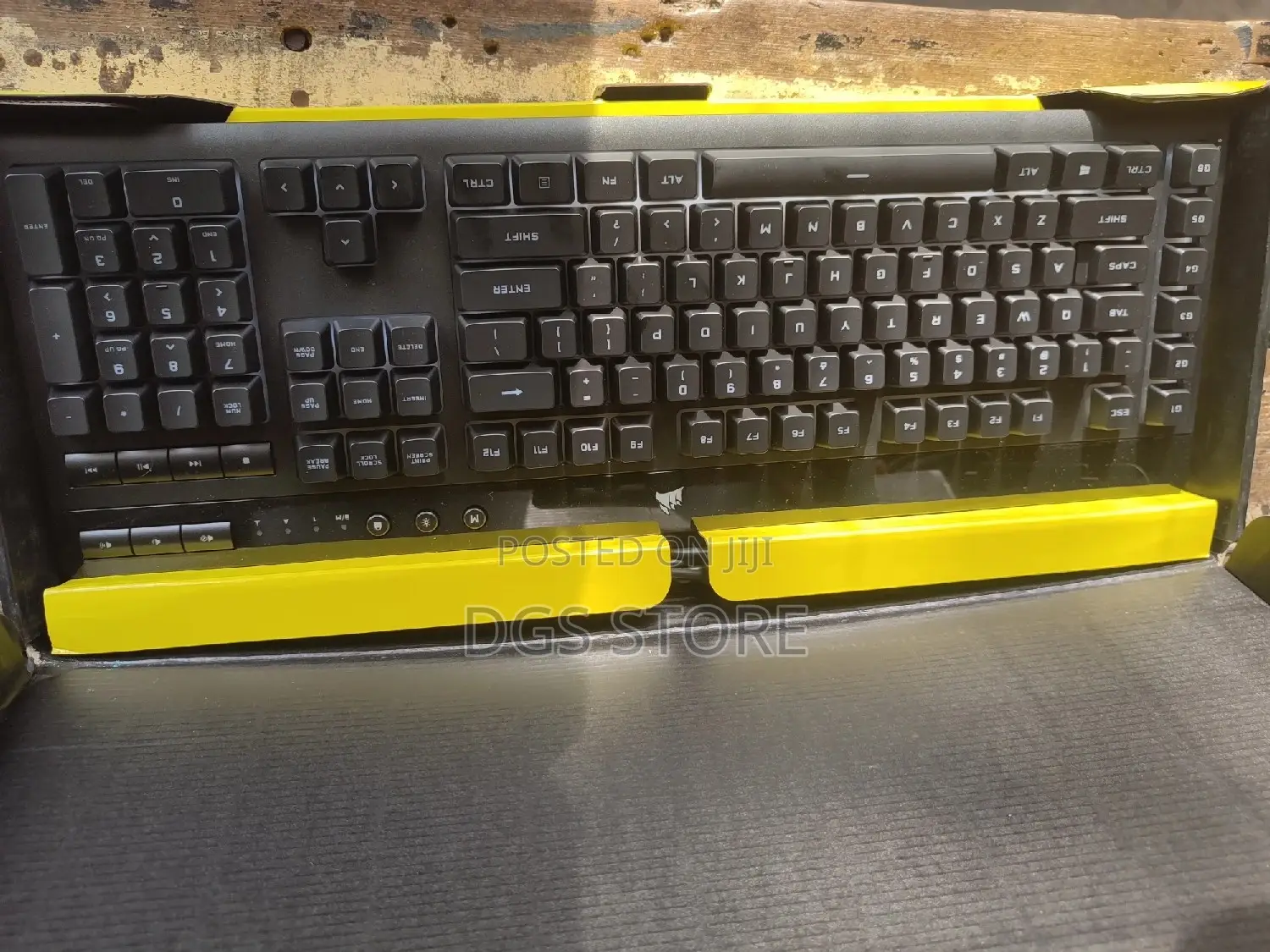 Corsair RGB Pro Xt Gaming Wired Keyboard