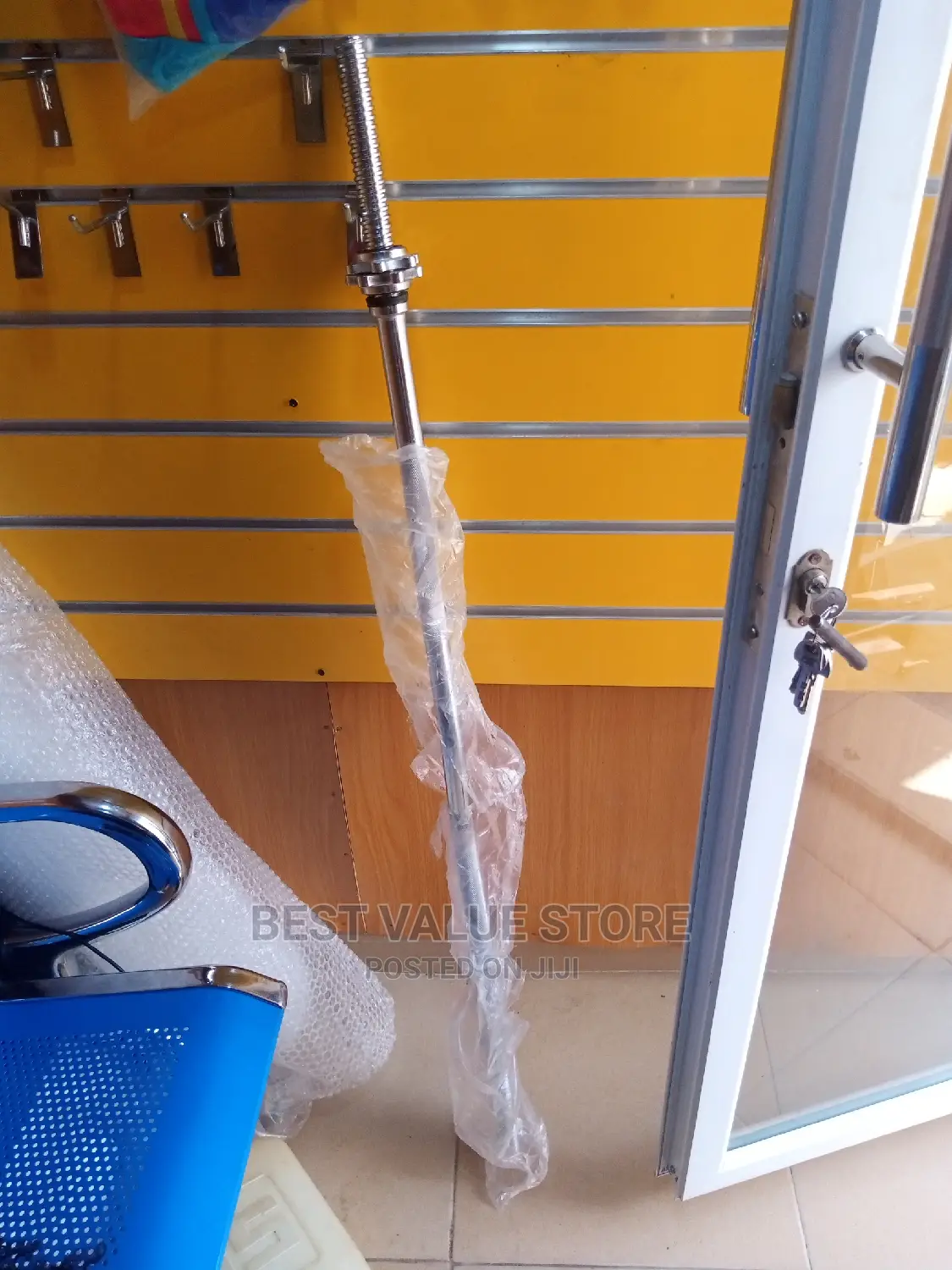 Long Iron Barbell for Weight Lifting