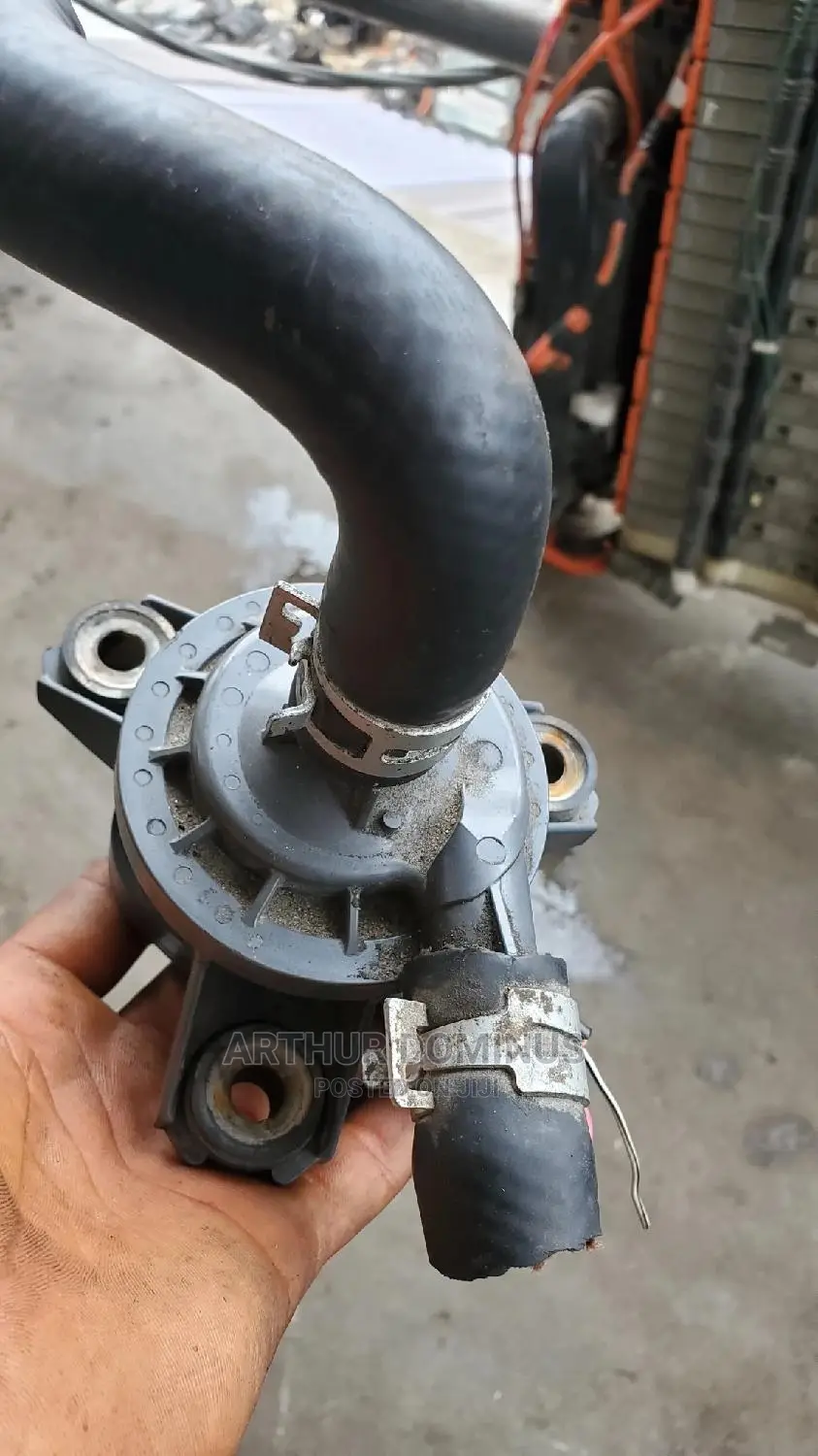 Toyota Highlander Hybrid Inverter Water Pump 2009/2014