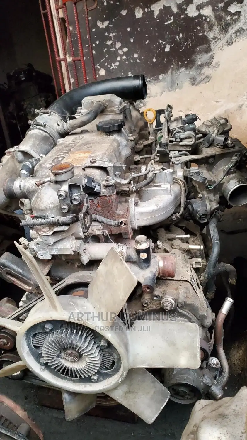 Hino Dutro 15b-Fte Diesel Engine