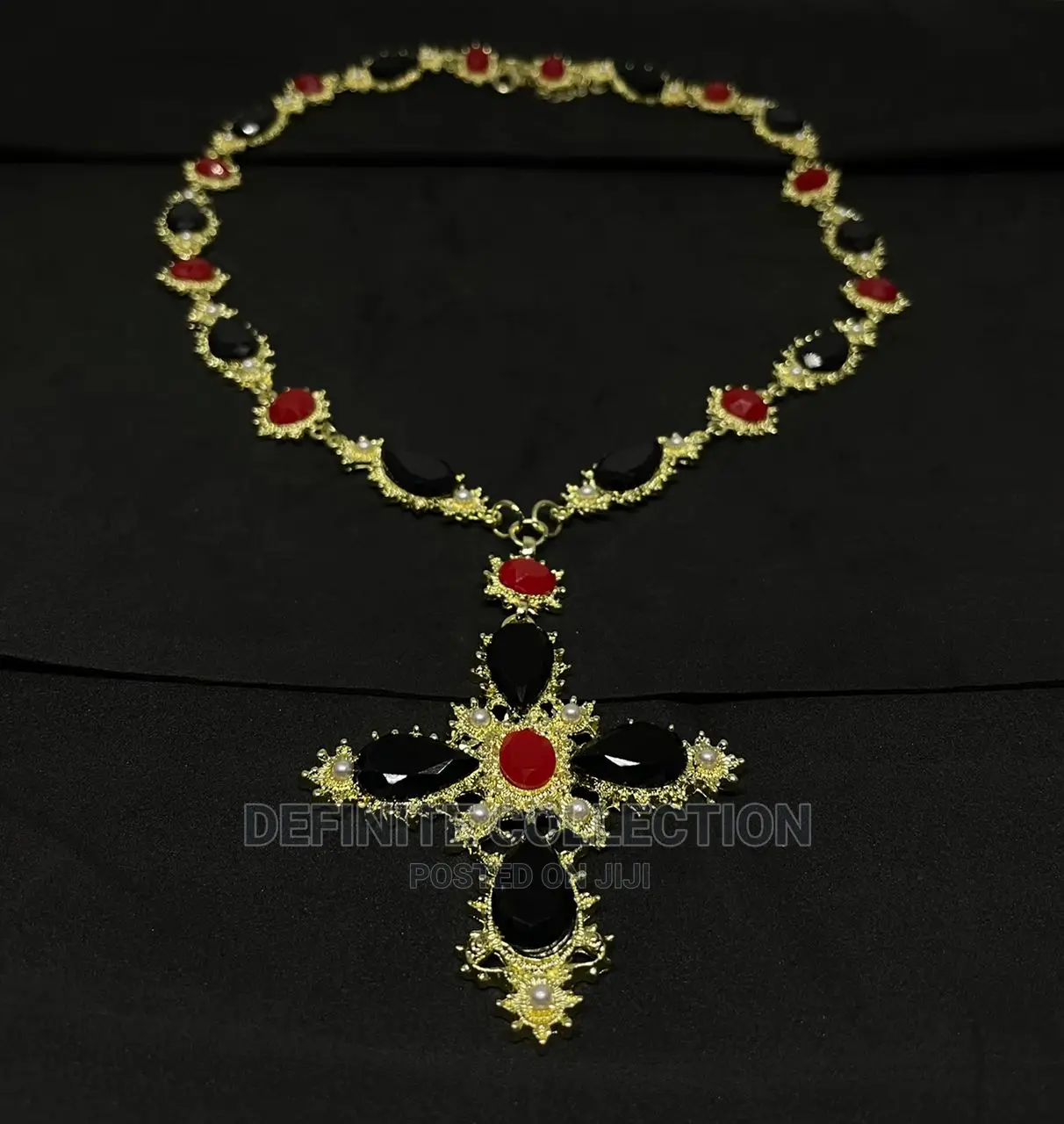Unique Neckpiece
