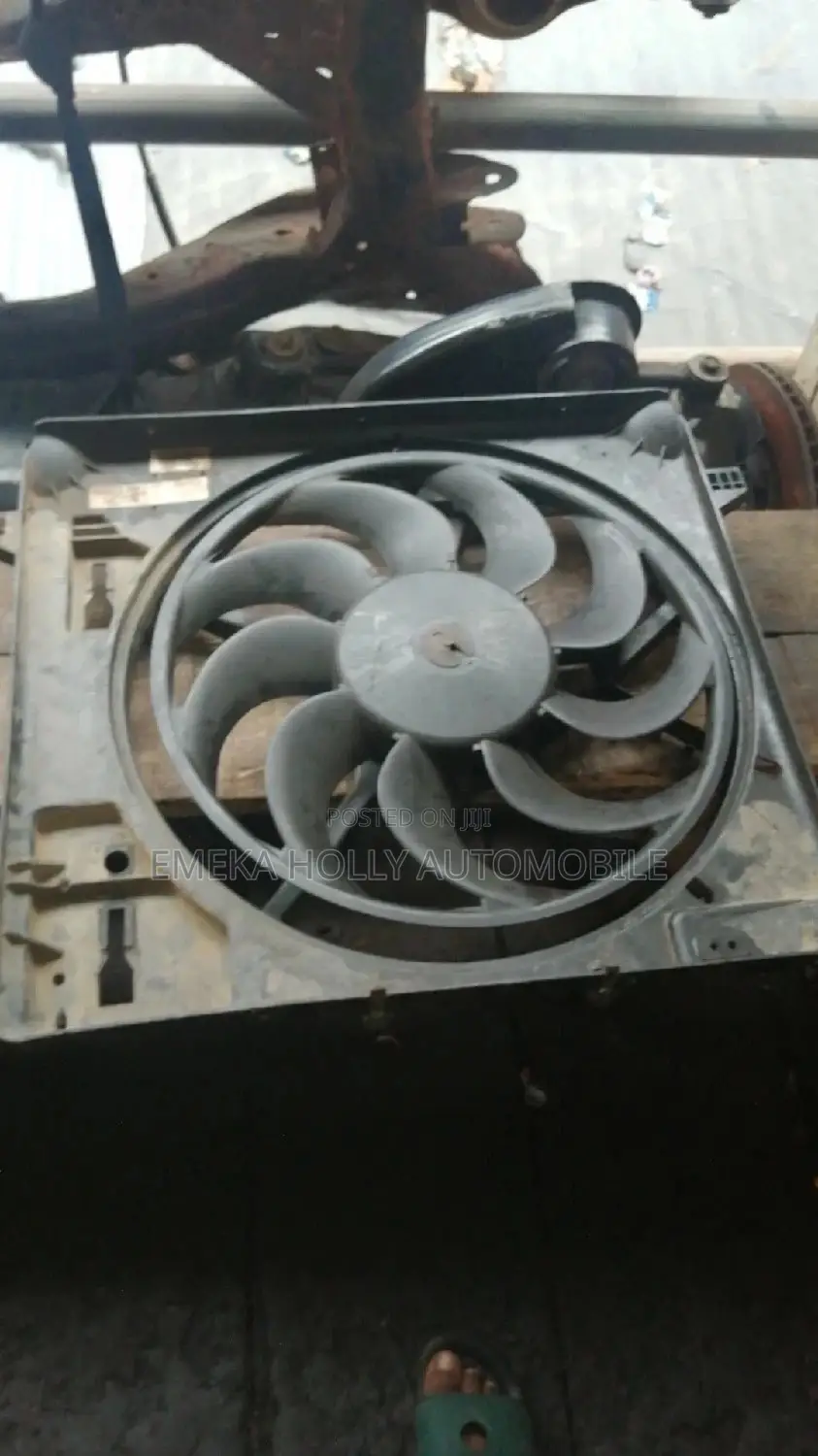 Complete Radiator and Fan for Jeep Wrangler