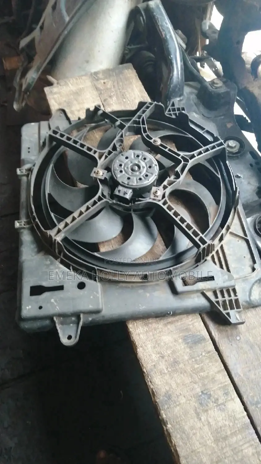 Complete Radiator and Fan for Jeep Wrangler