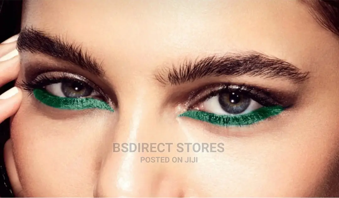 Avon Mark. Emerald Intense Kohl Longwear Eyeliner