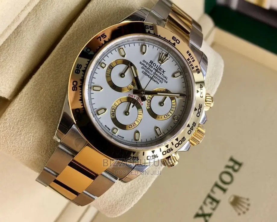 Original ROLEX OYSTER SUPERLATIVE Daytona Available in Store