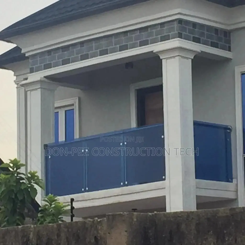 Tinted Glass Handrail