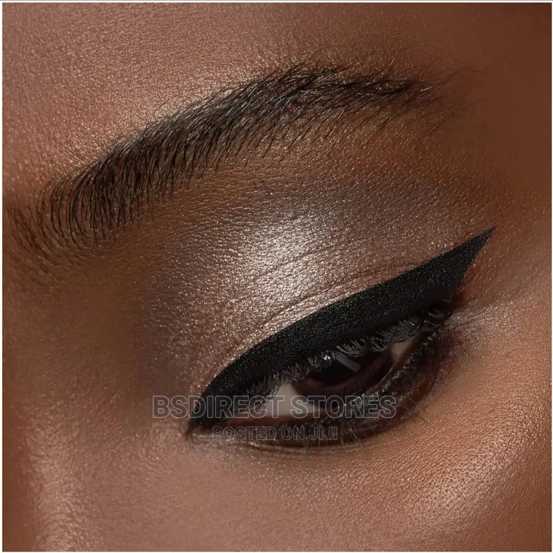 Avon Mark. Blackout Big Gel Paint Longwear Gel Eyeliner