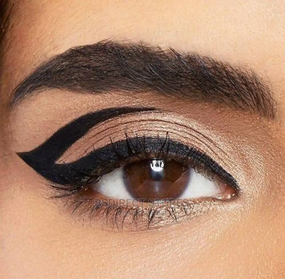 Avon Mark. Blackout Big Gel Paint Longwear Gel Eyeliner