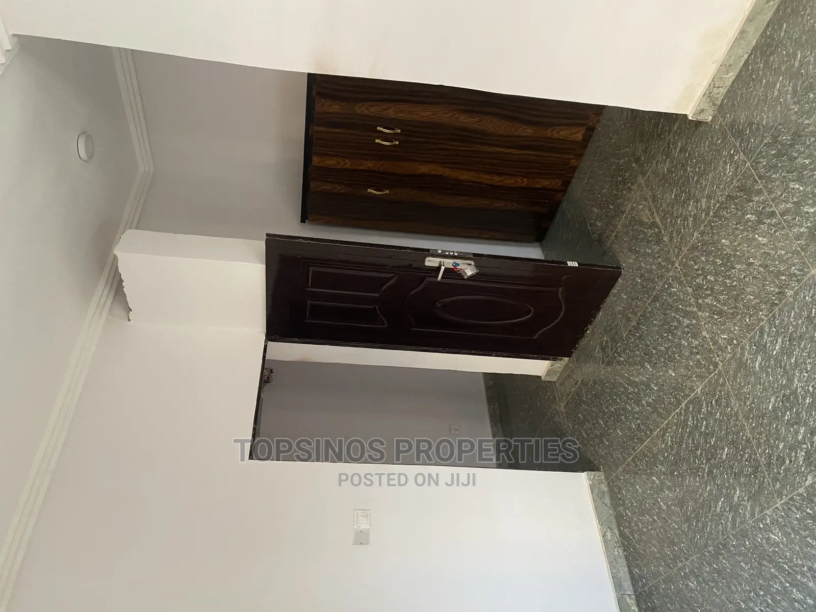 2bdrm Block of Flats in Dawaki for rent