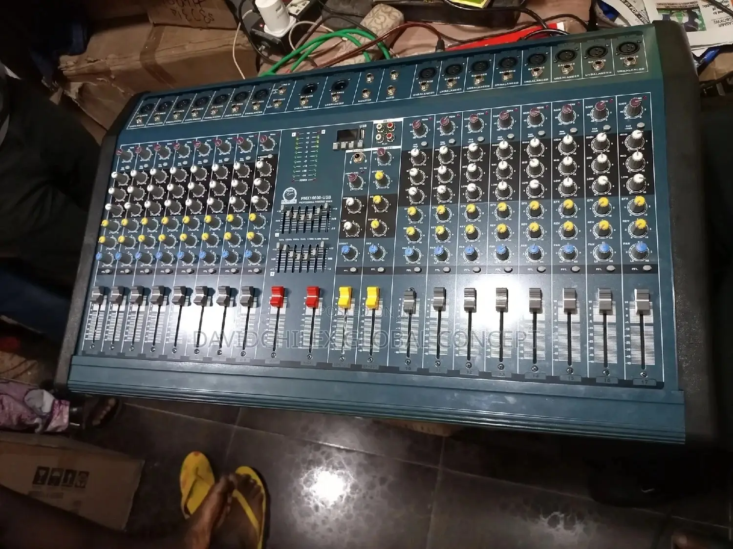 Yamaha 16channel Powered Flat Mixer