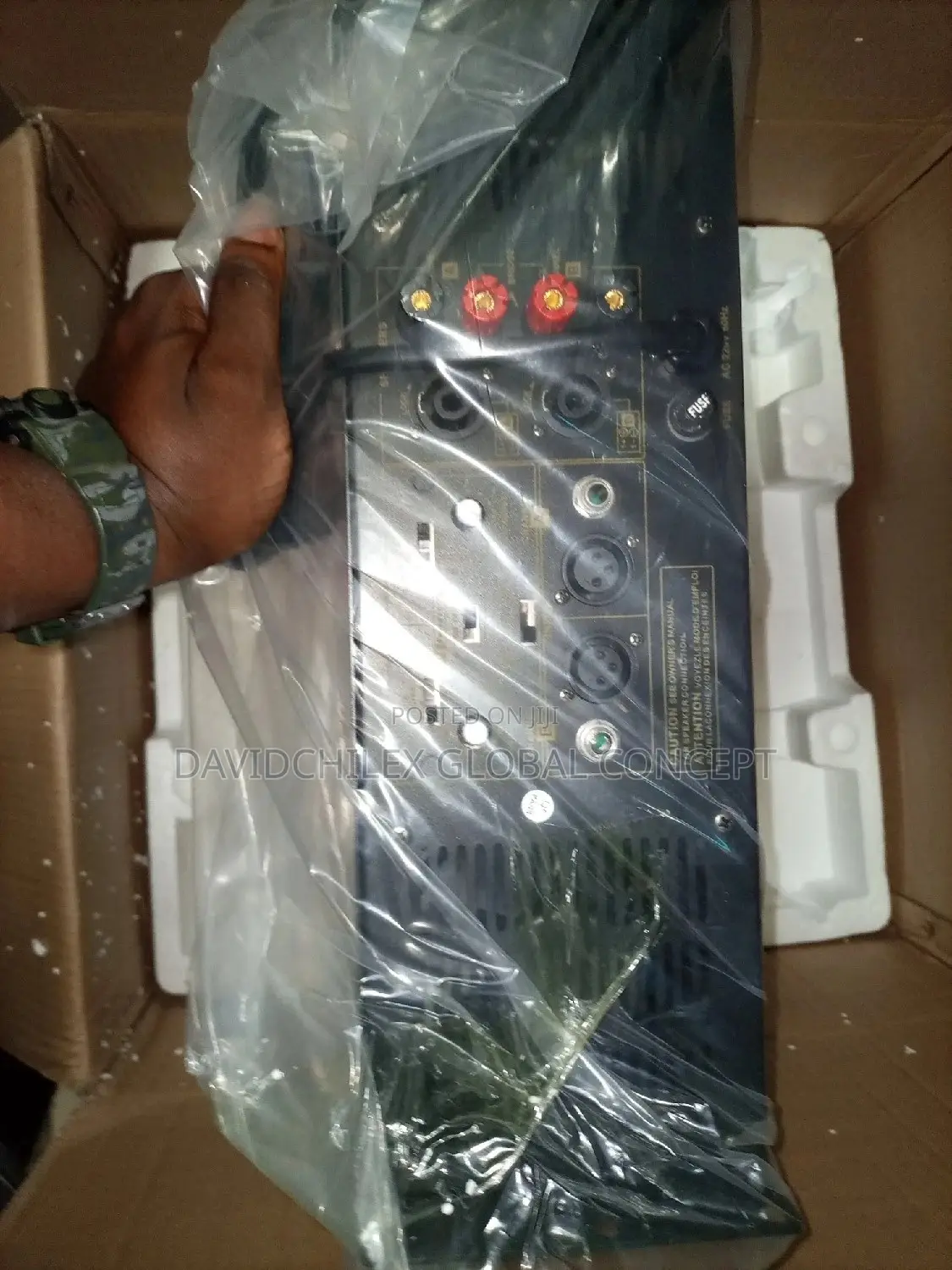 Model 5000 Yamaha Power Amplifier