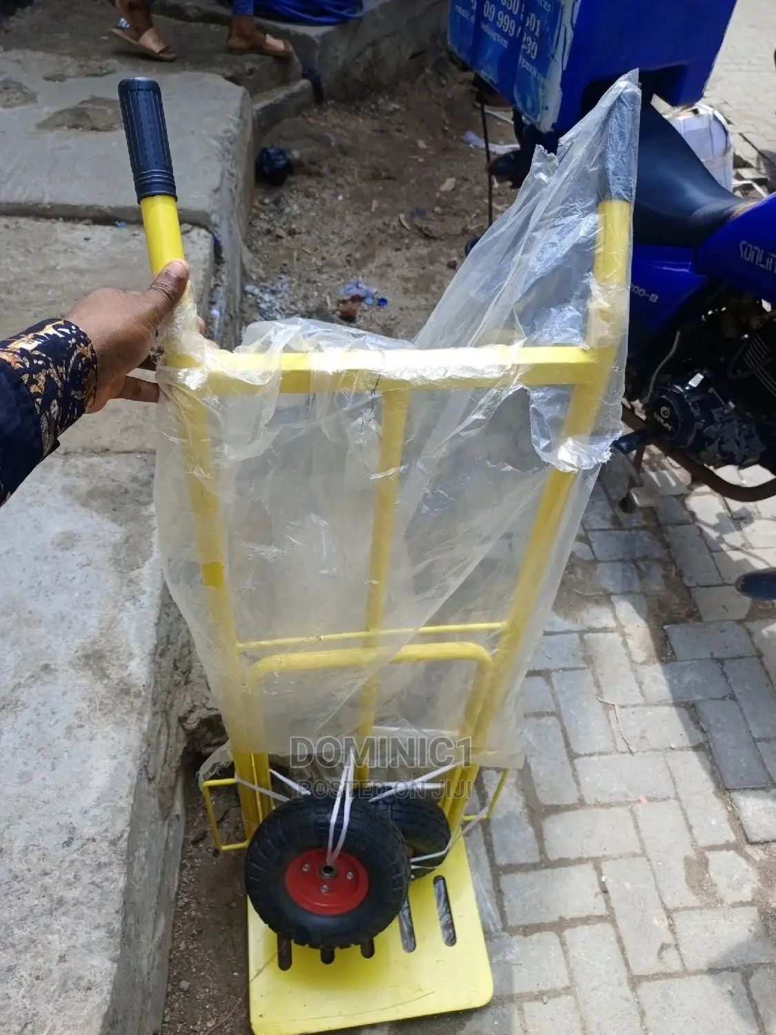 Hand Truck