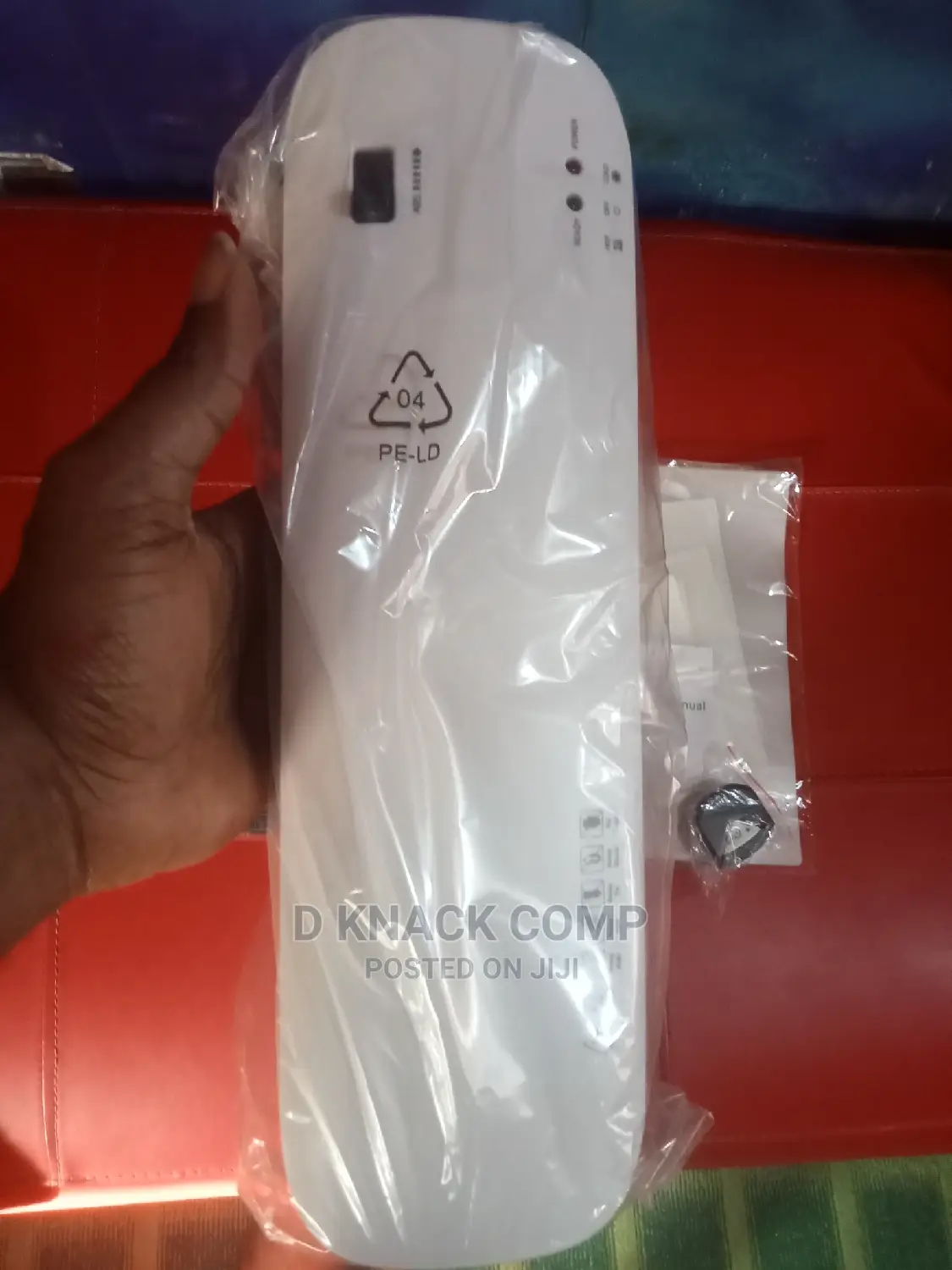 Desktop Laminator Machine Set for A4 230mm Laminating Pouche