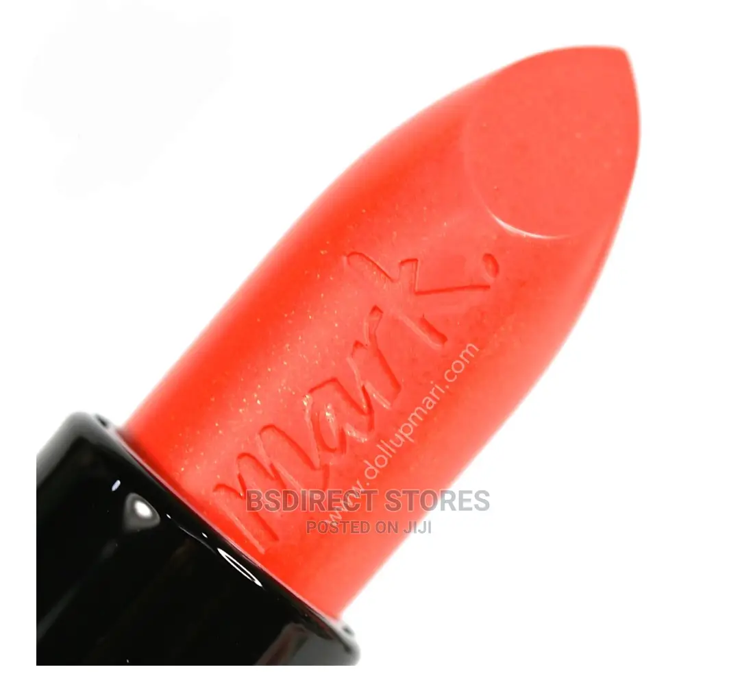 Avon Mark. ENERGY FLASH Epic Lipstick With Built-in Primer