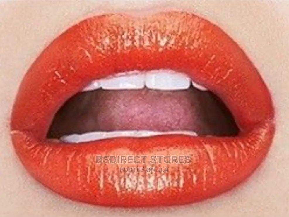 Avon Mark. ENERGY FLASH Epic Lipstick With Built-in Primer