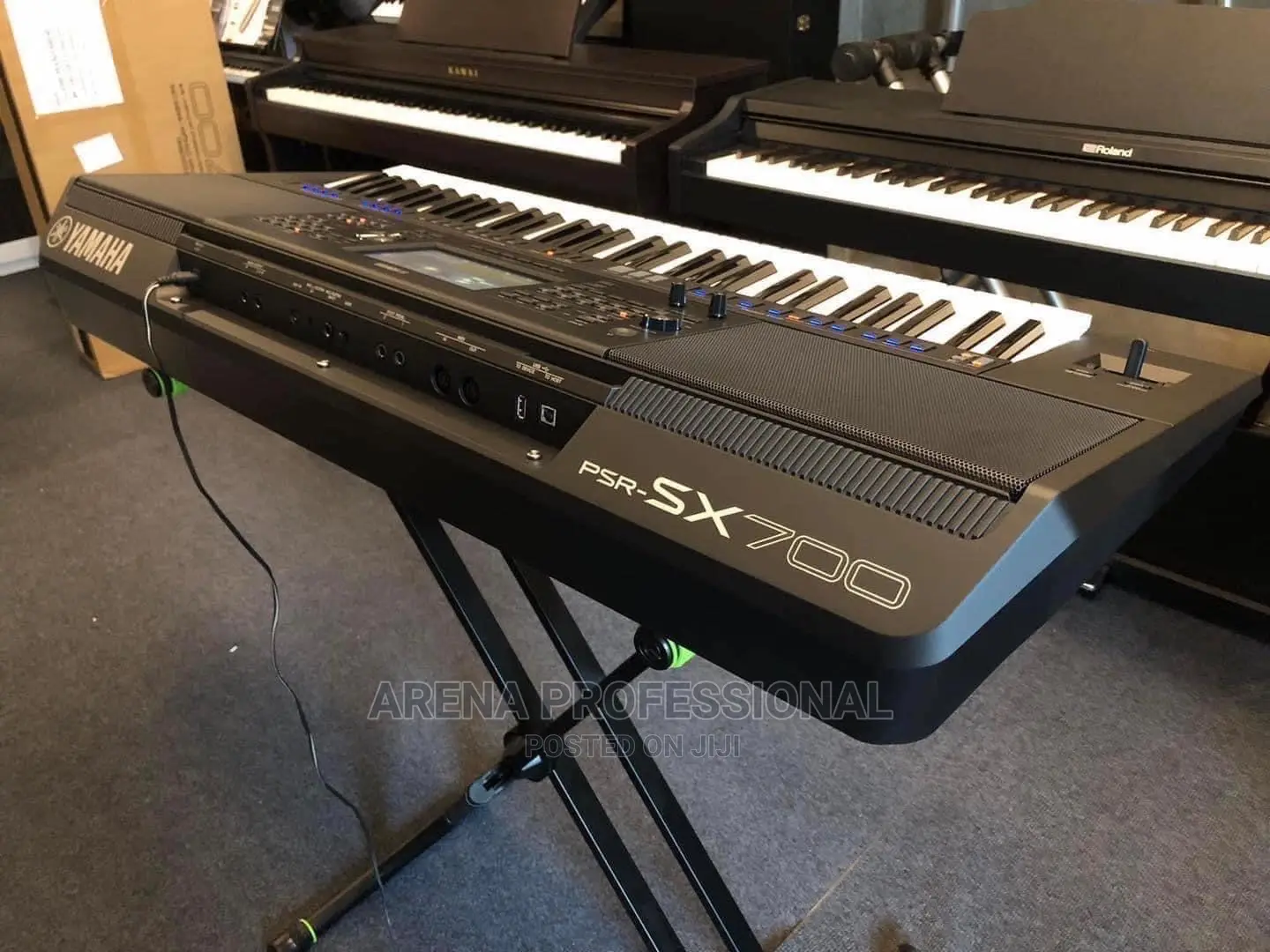 Yamaha PSR Sx700 Keyboard