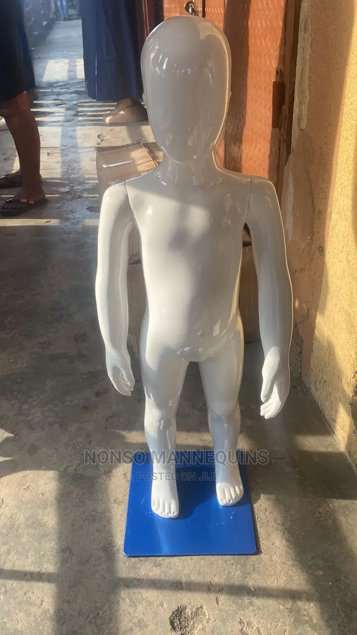 Age 1 To 3 Years Unisex Glossy White Kids Mannequin