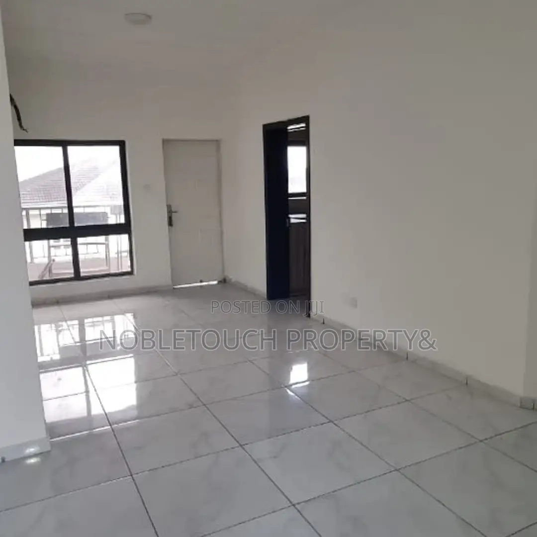 3bdrm Apartment in Lekki Lagos for Sale
