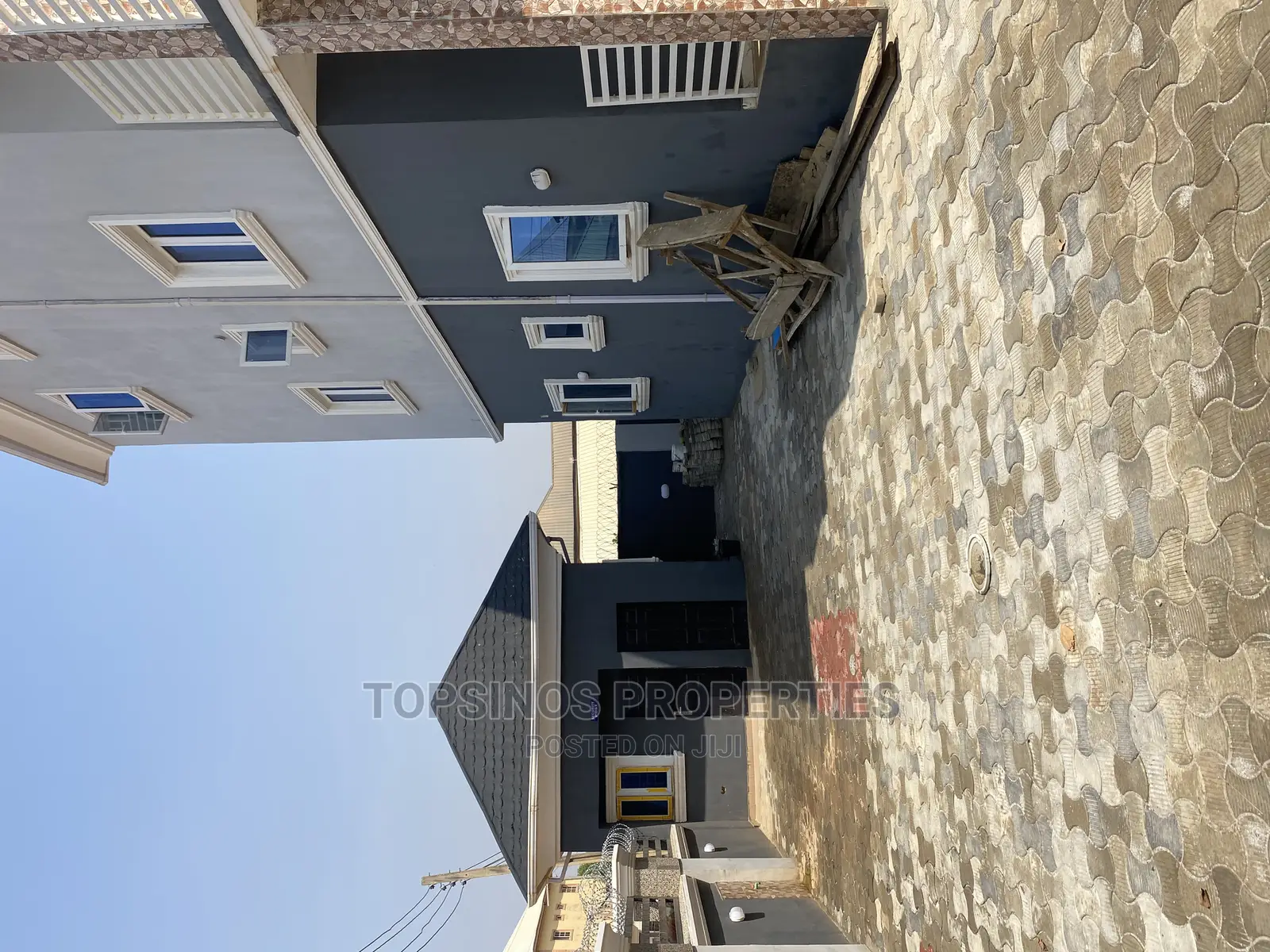 2bdrm Block of Flats in Dawaki for rent
