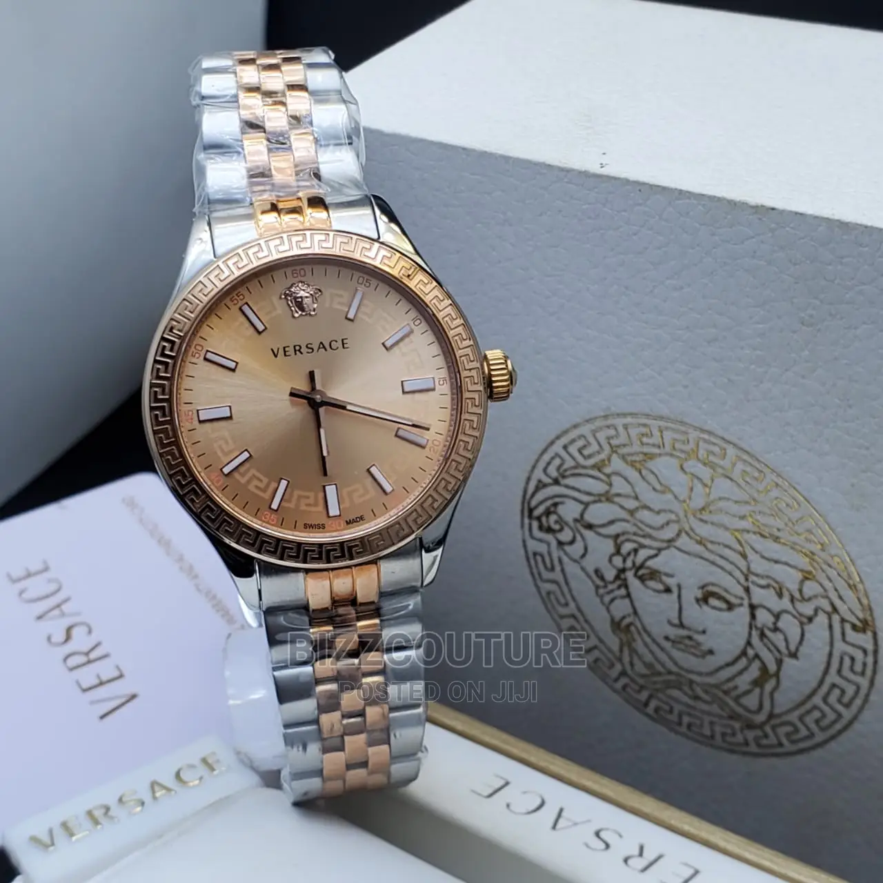 Original VERSACE Gold Chain for Ladies Available in Store