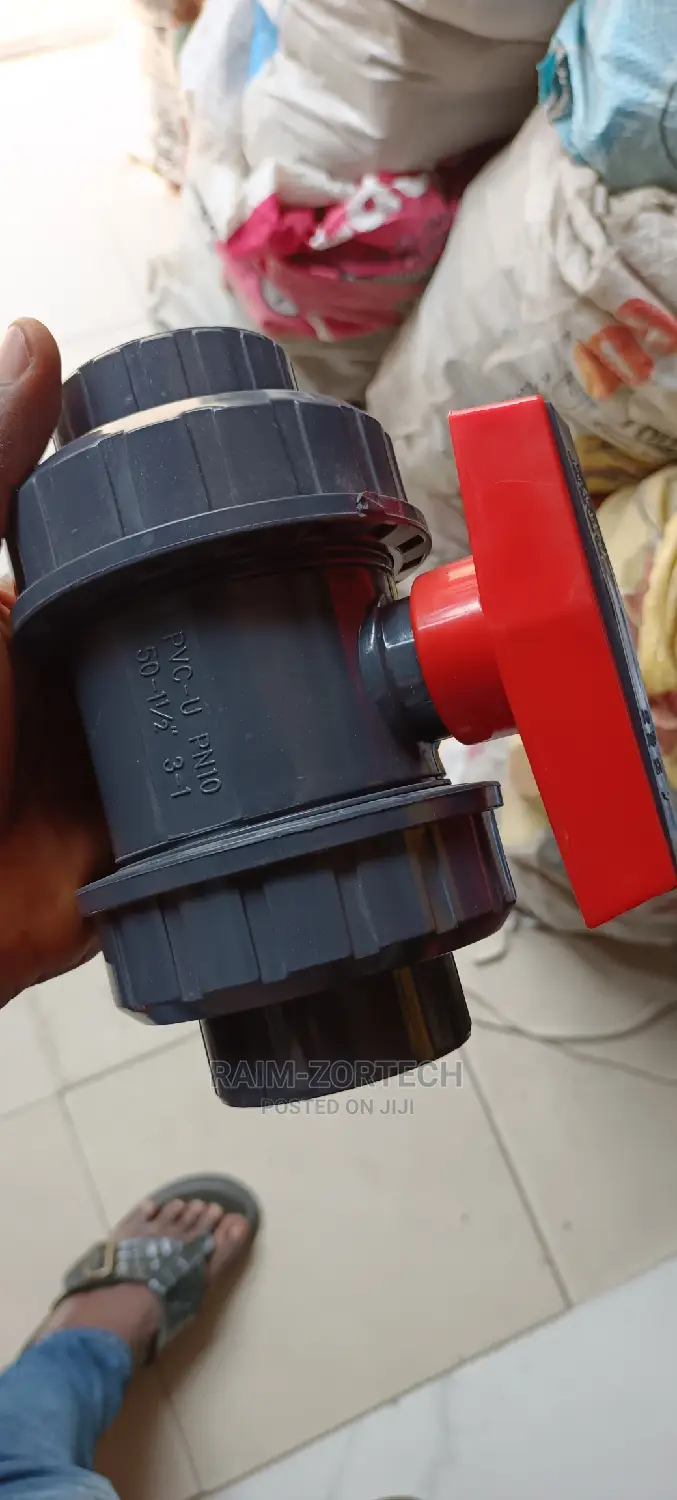 Pvc 11/2" by 50mm Pressure Ball Valve