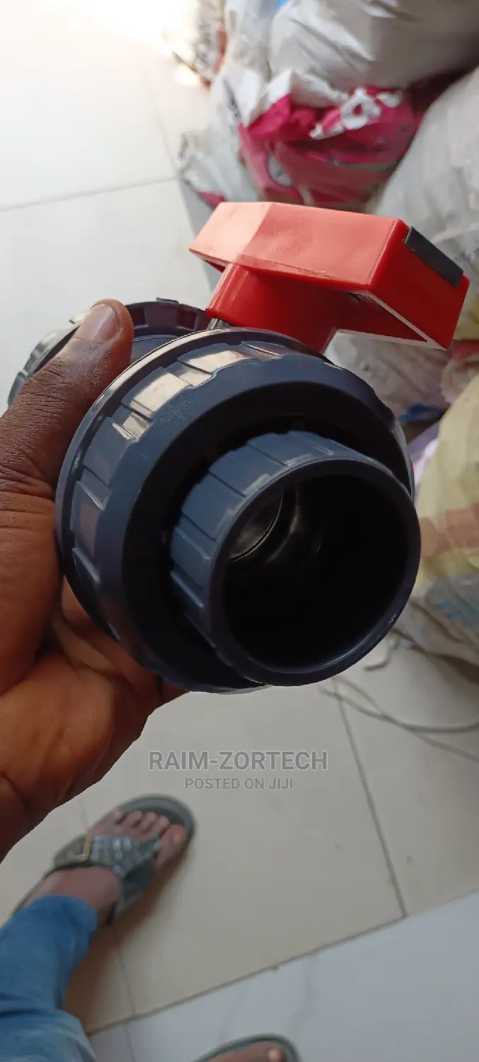Pvc 11/2" by 50mm Pressure Ball Valve
