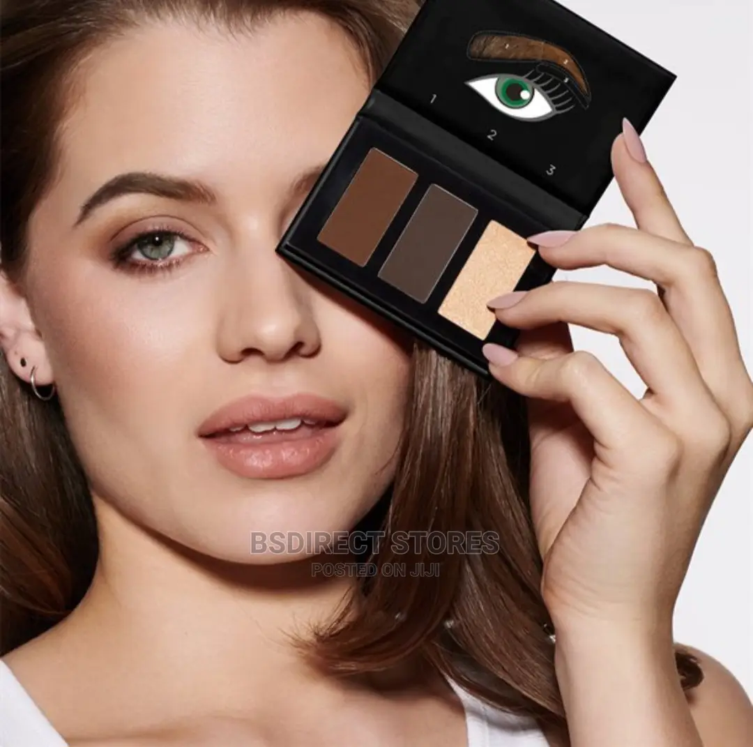Avon Ombre Brow - MEDIUM Brow Showcase Brow Palette Shade
