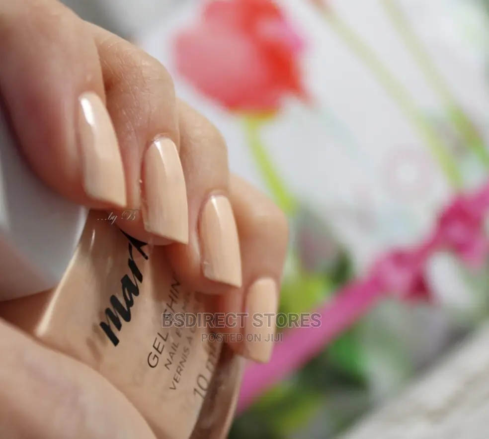 Avon MARK. SUREBET Gel Shine Nail Enamel
