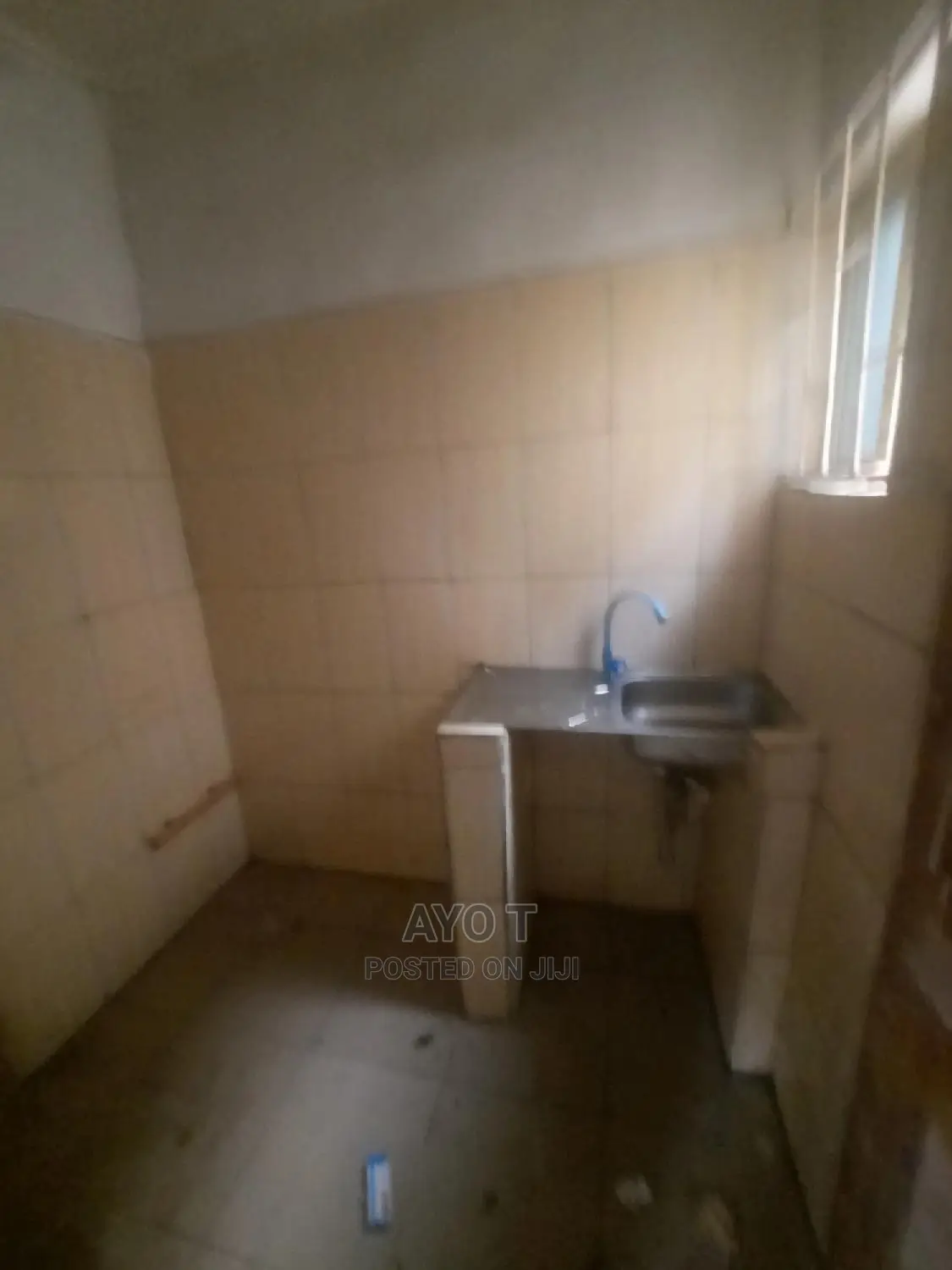 Studio Apartment in Bariga for rent