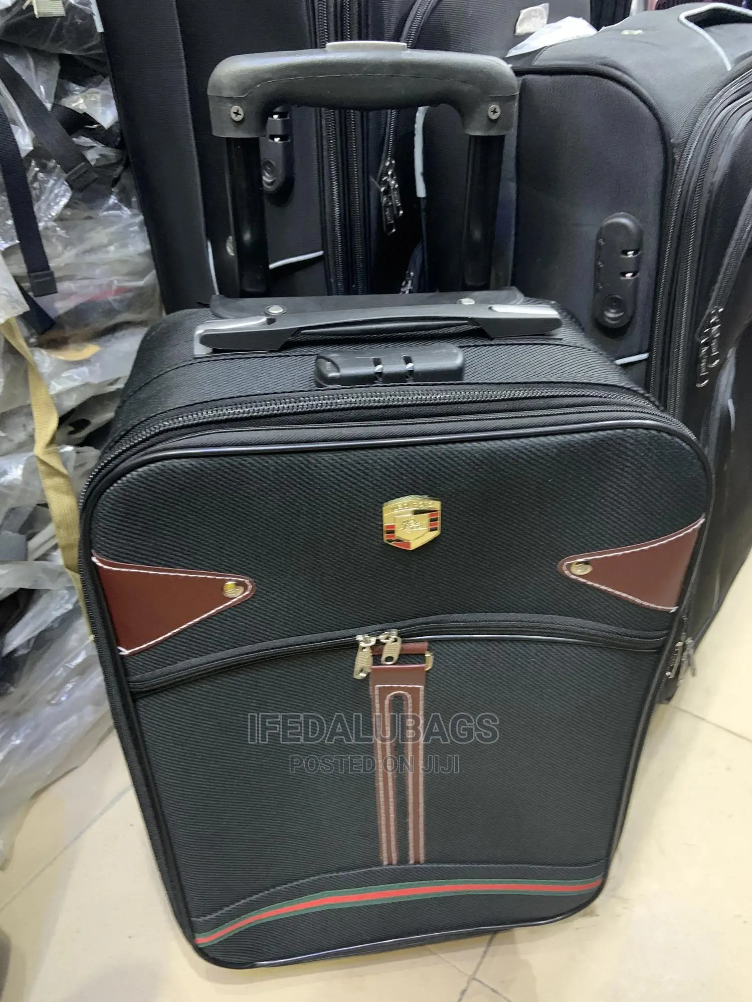 Small Size Light Weight Traveling Luggage