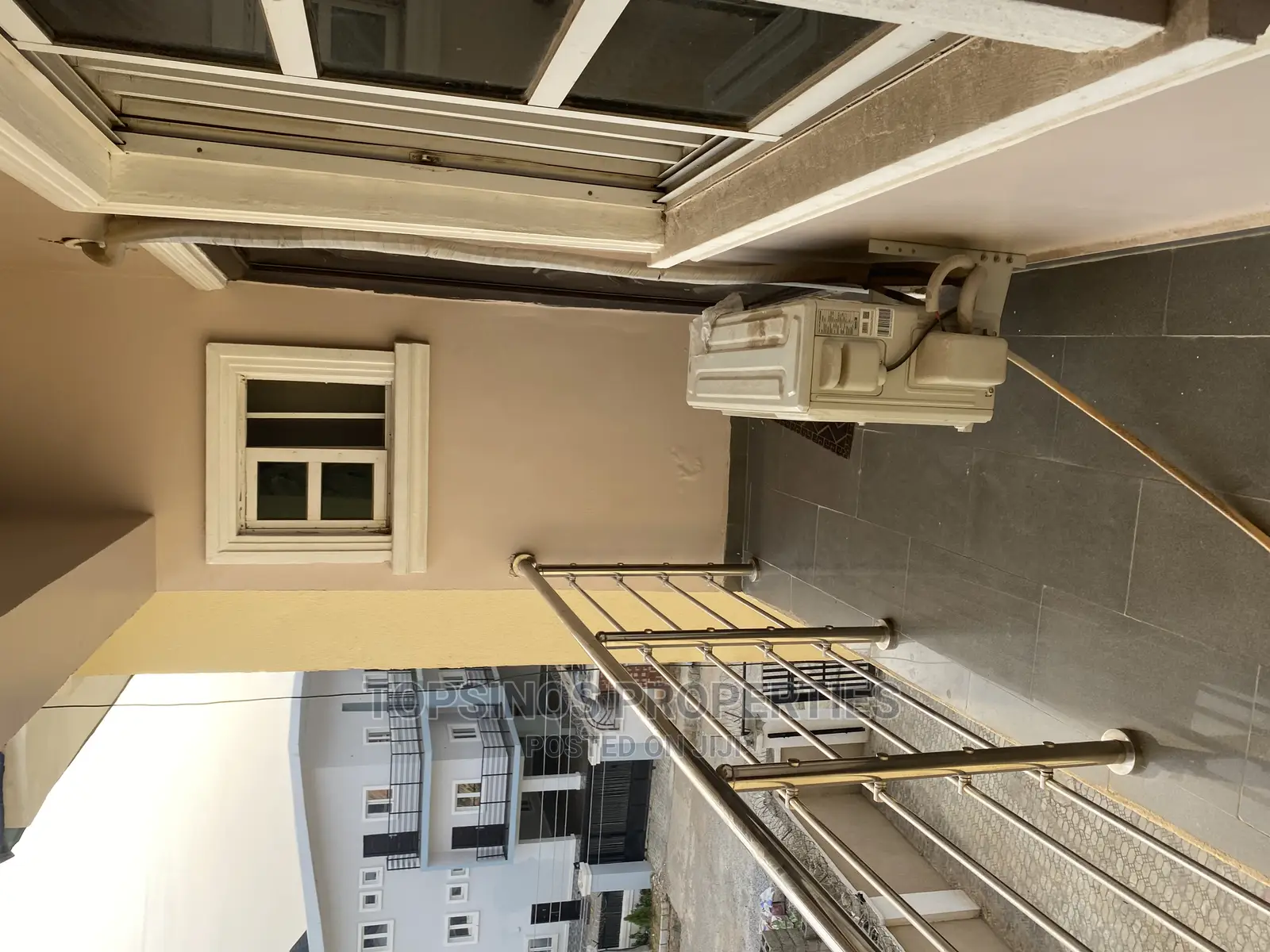 1bdrm Block of Flats in Trans Engineering for rent