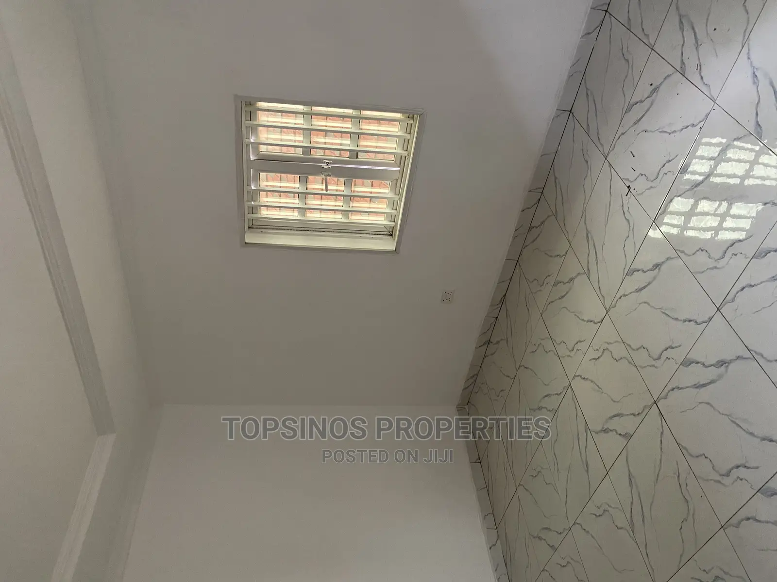 1bdrm Block of Flats in Trans Engineering for rent