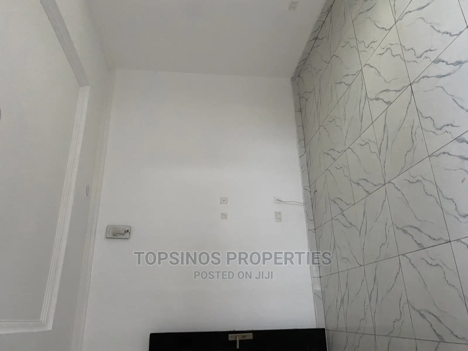 1bdrm Block of Flats in Trans Engineering for rent