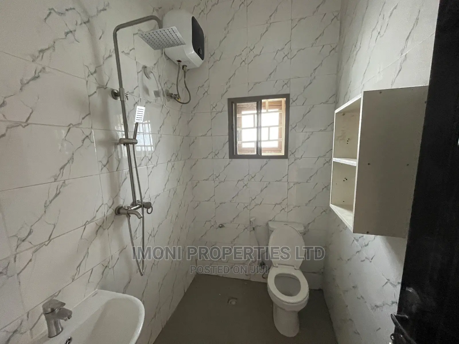 2bdrm Block of Flats in Chikakore, Kubwa for rent