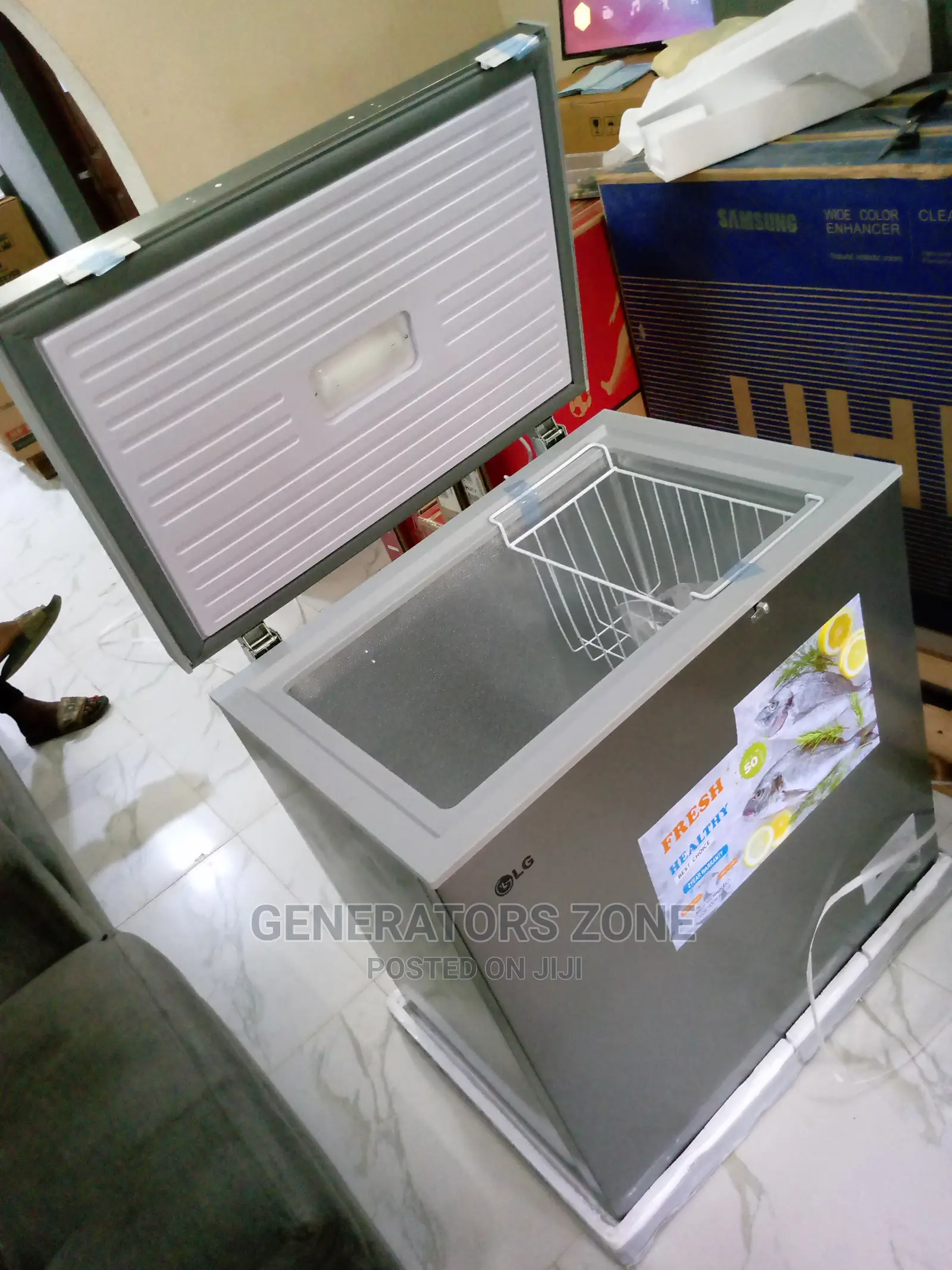 One Door LG Single Door Deep and Fast Cooling Chest Freezer