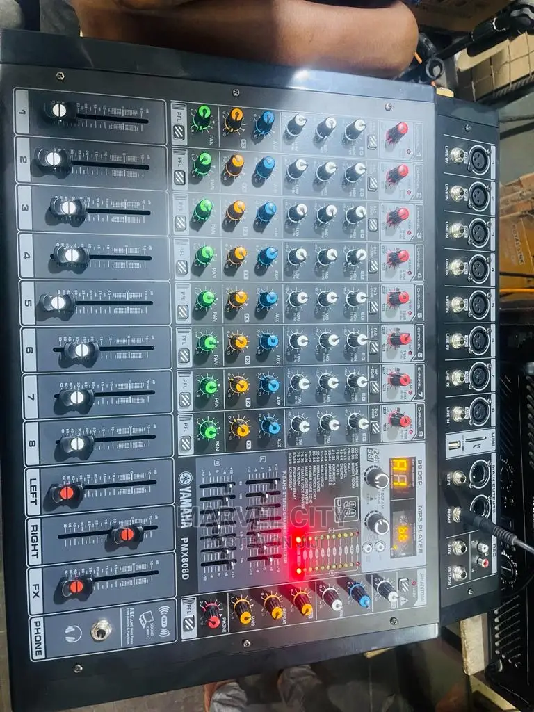 8 Channel Powered Mixer