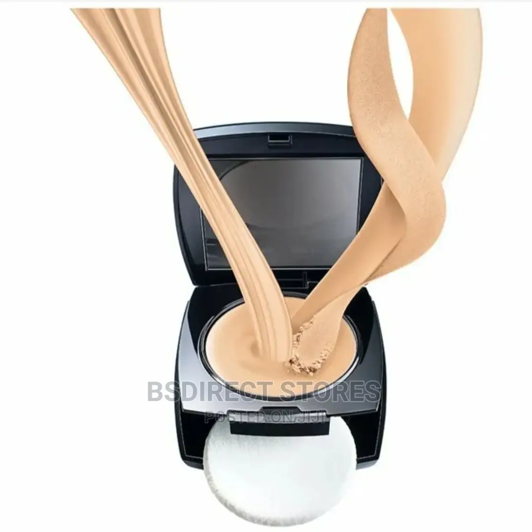 Avon True Colour IVORY Cream to Powder Foundation Compact
