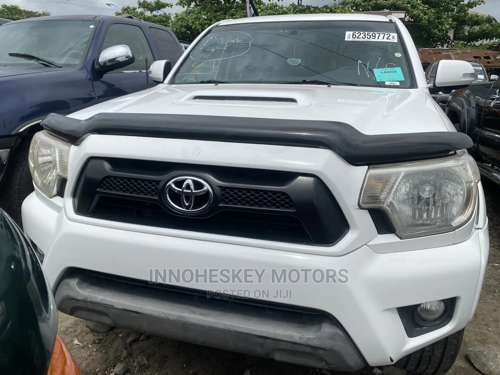 Toyota Tacoma 2012 White