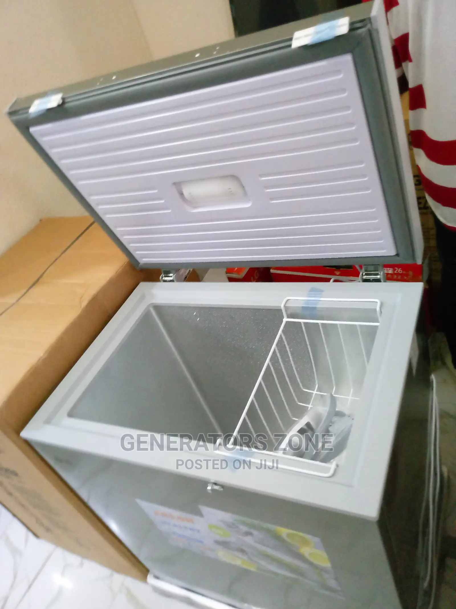 LG Chest Freezer-With Lock + Removable Basket