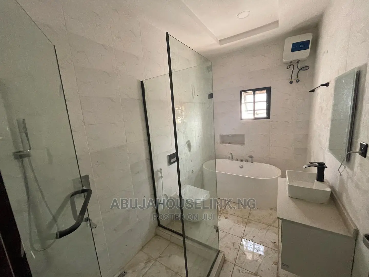 6bdrm Duplex in Apo Resettlement for sale