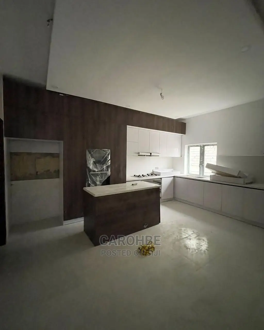 6bdrm Duplex in Ikoyi, Banana Island for Sale
