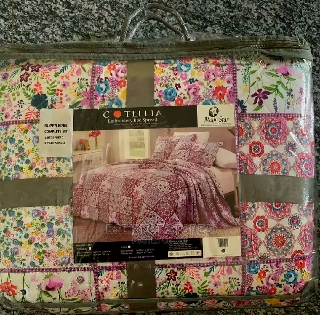Cotellia Moon Star Multicolor Embroidery Bedspread Superking