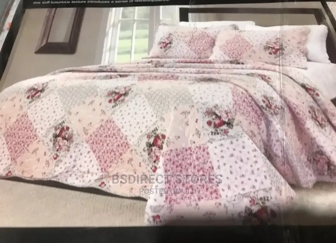 Cotellia Moon Star Luxury Embroidery Bedspread Super King