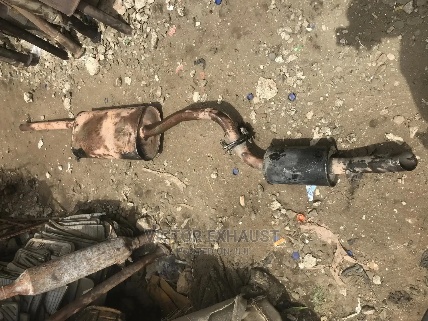Exhaust Centre Pot Toyota Highlander 2006 Model