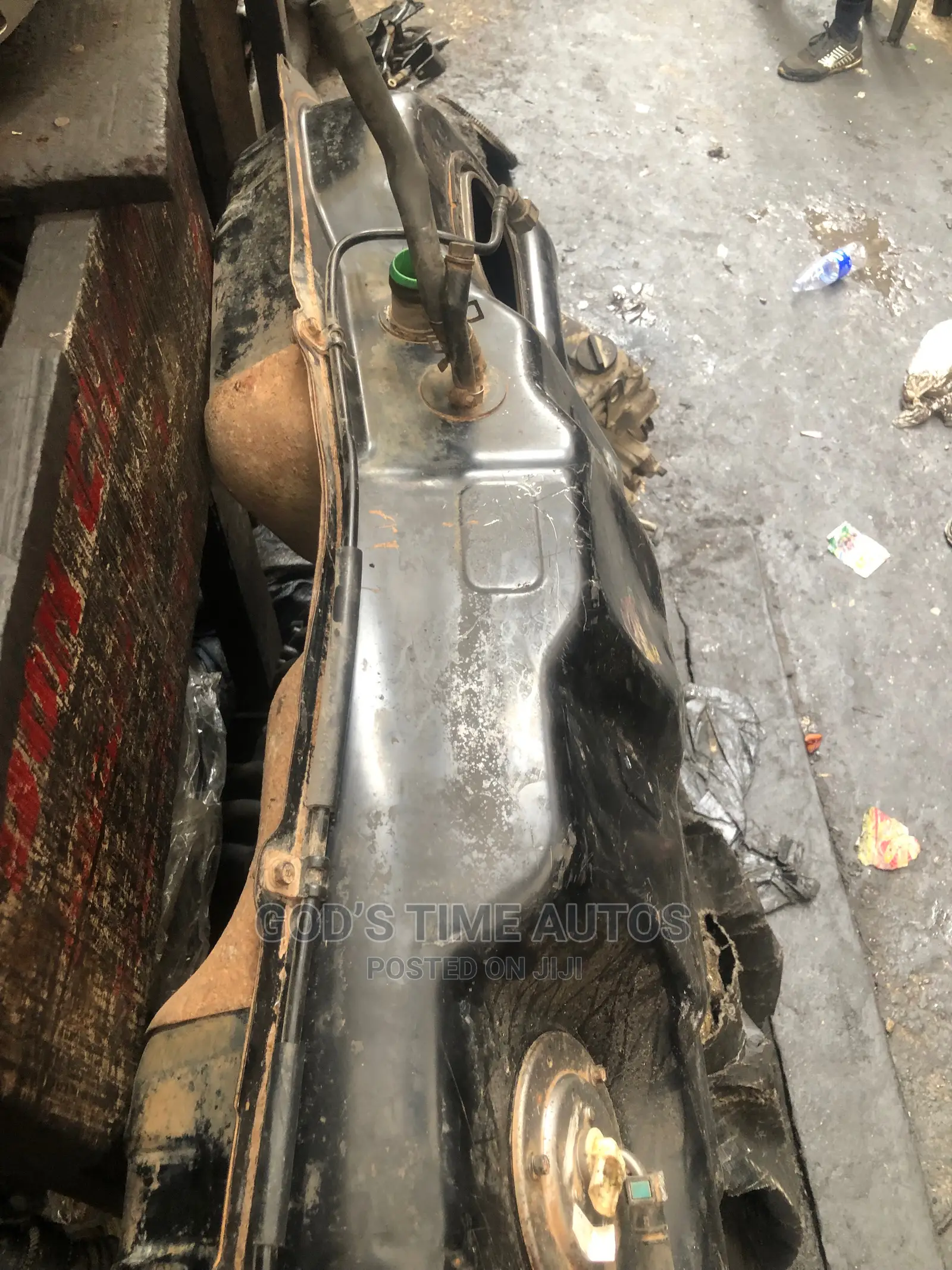 Kia Sportage Fuel Tank 04/05